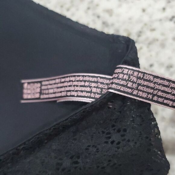 Victoria Secret Black Lace, T-Back Padded Bralette , Size 36D - Picture 4 of 5